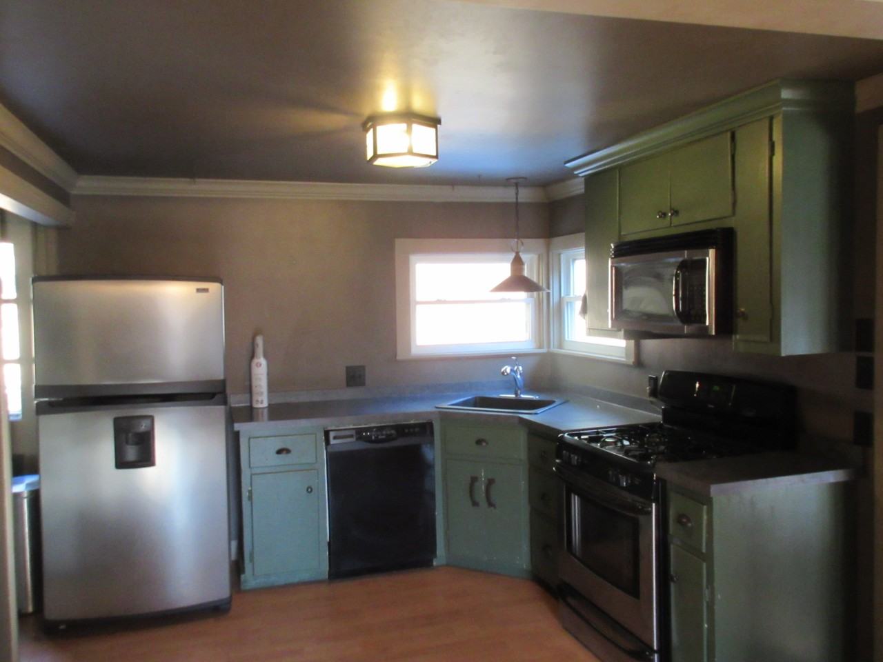 32 Robertsville Rd - Photo 3 of 16