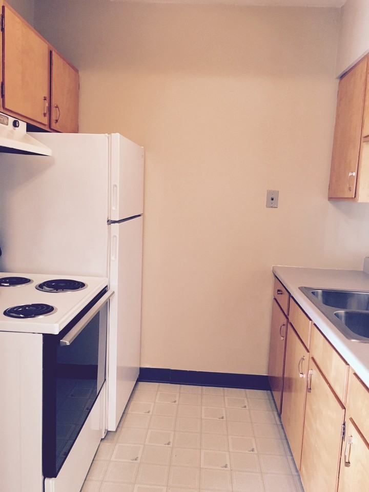 17304-10 Susquehanna Drive - Photo 2 of 6