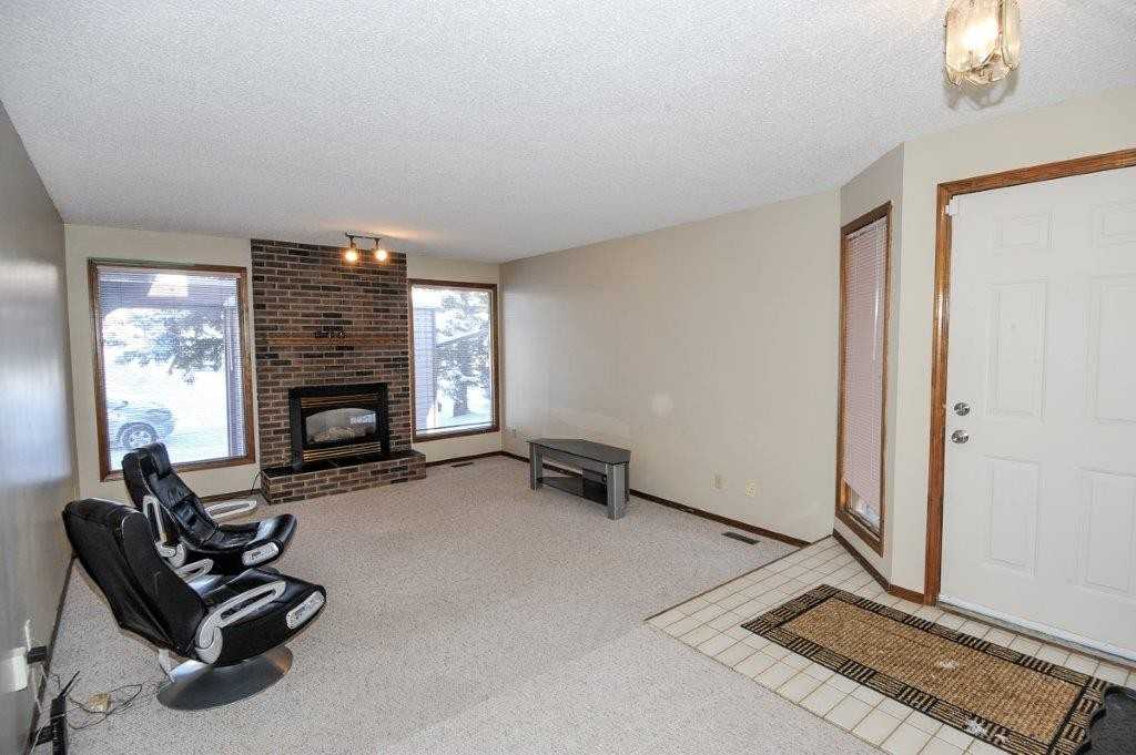 20 Ranchridge Crescent NW #20 - Photo 3 of 27