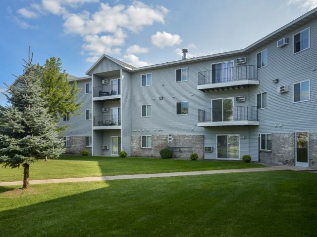 Quarry Commons - Photo 3 of 12