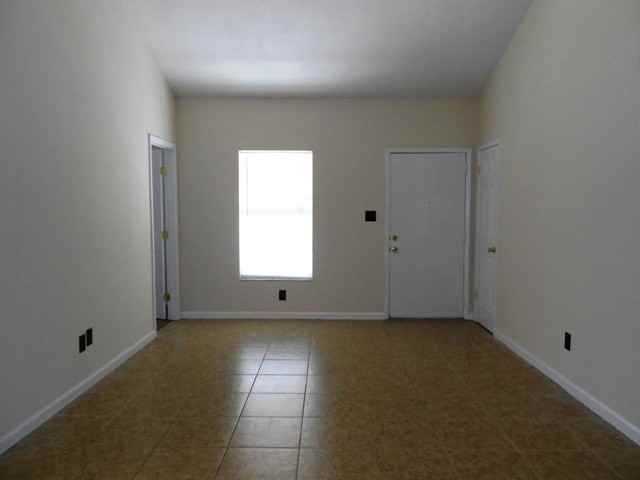 614 S Edgemon Ave - Photo 2 of 11