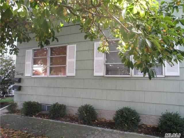 20 Pequot Ave - Photo 2 of 12