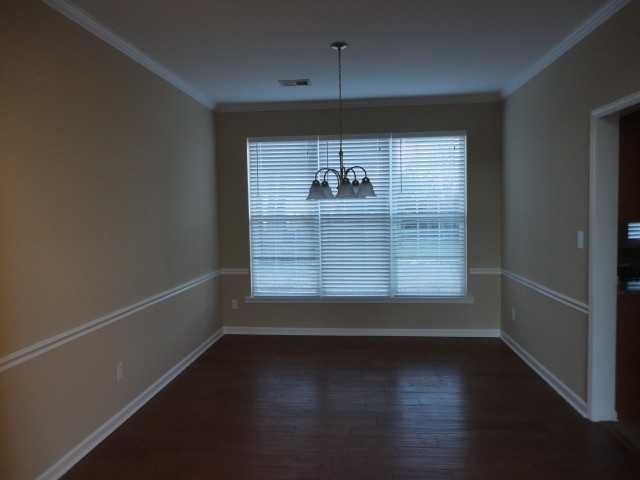 4007 Shire Ct - Photo 3 of 14