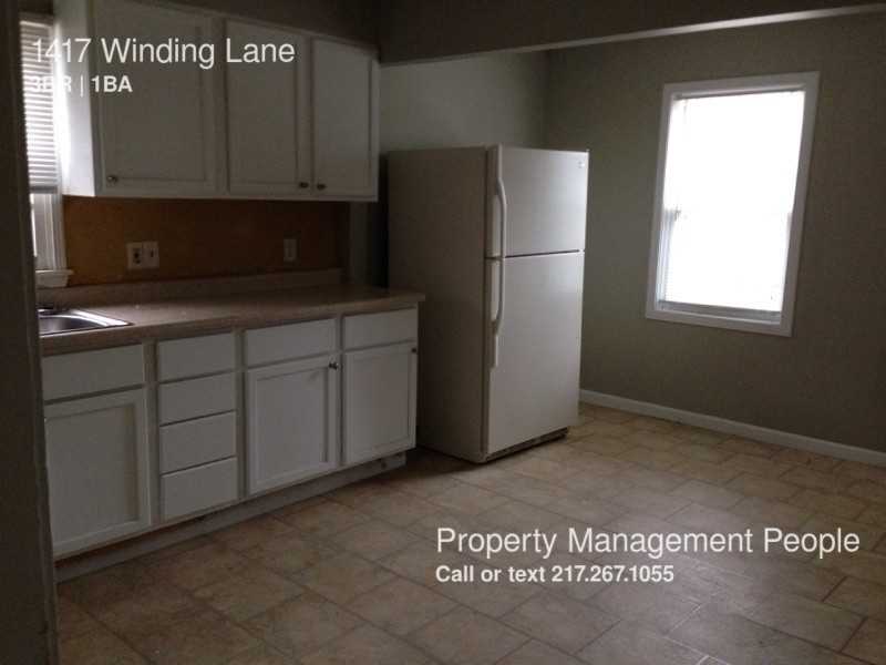 1417 Winding Ln - Photo 2 of 2