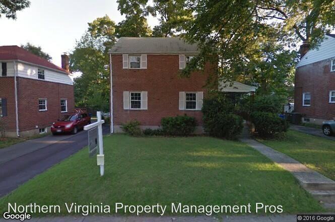 4763 Arlington Blvd - Photo 2 of 37