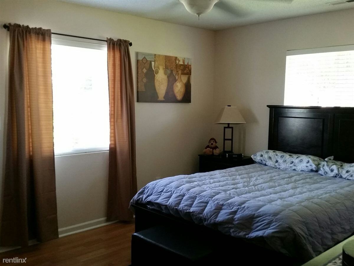 1692 Shorewell Dr - Photo 3 of 9