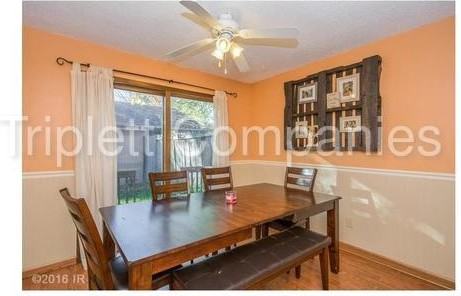 2845 SE 20th St - Photo 2 of 15