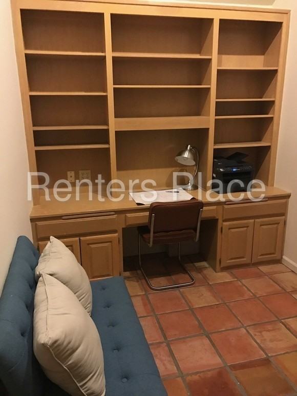 7434 S Oxford Ave - Photo 3 of 10