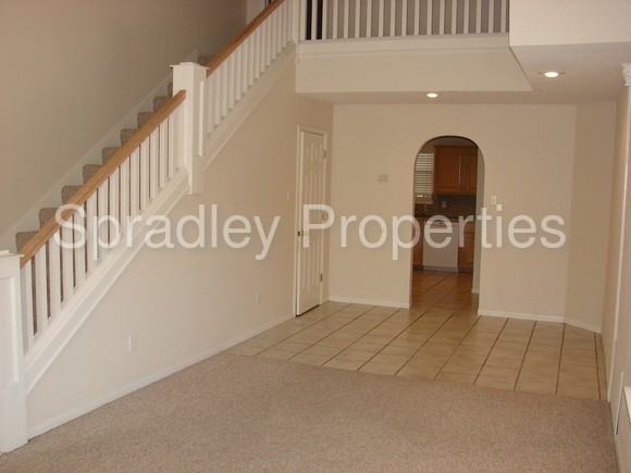 2012 S 55th St - Photo 3 of 9