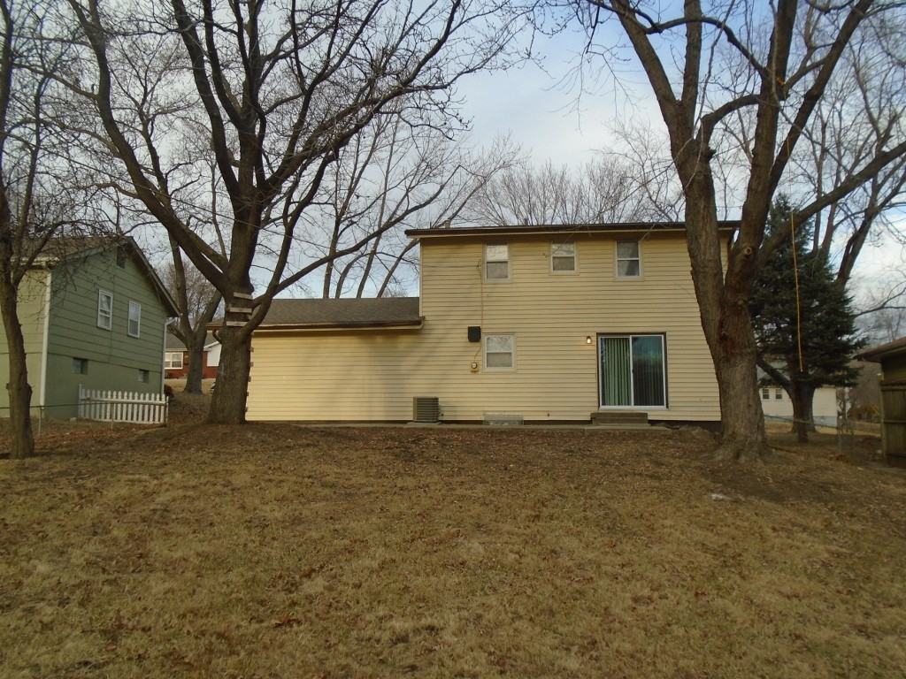 16505 E 33 St S - Photo 2 of 21