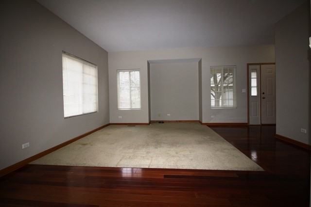 200-316 Windsor Ct #A - Photo 3 of 20