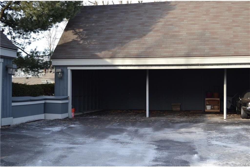 98 Heritage Hills Dr #A - Photo 2 of 18