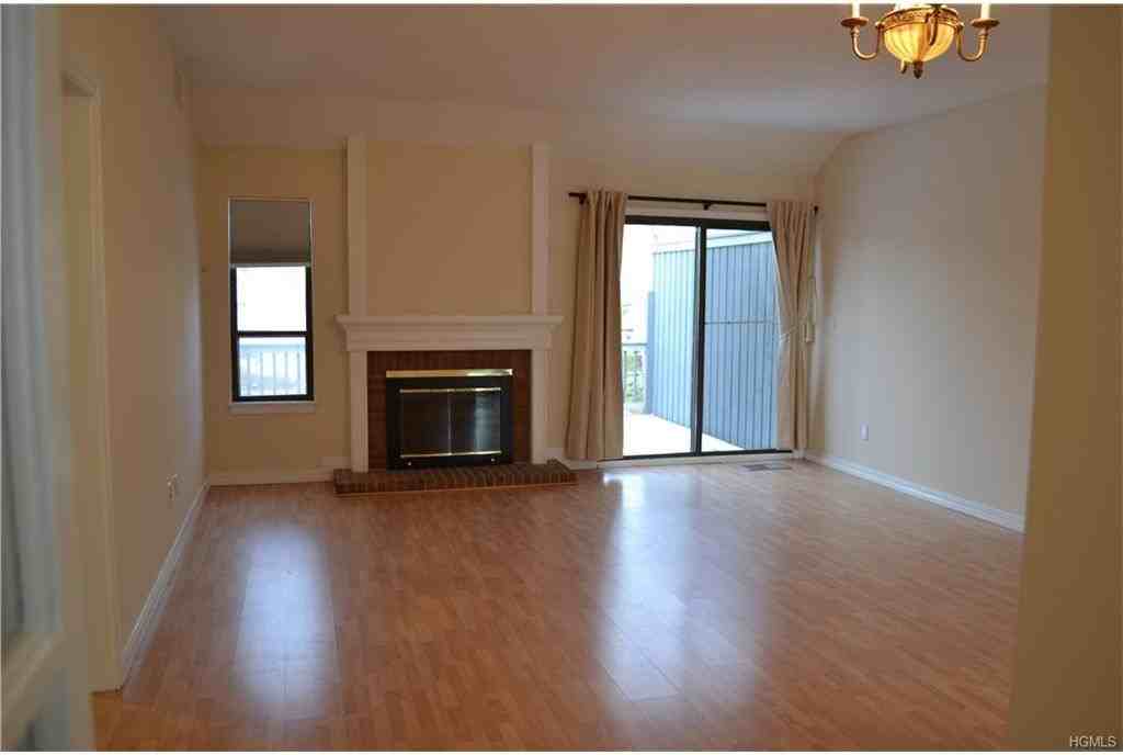 98 Heritage Hills Dr #A - Photo 3 of 18