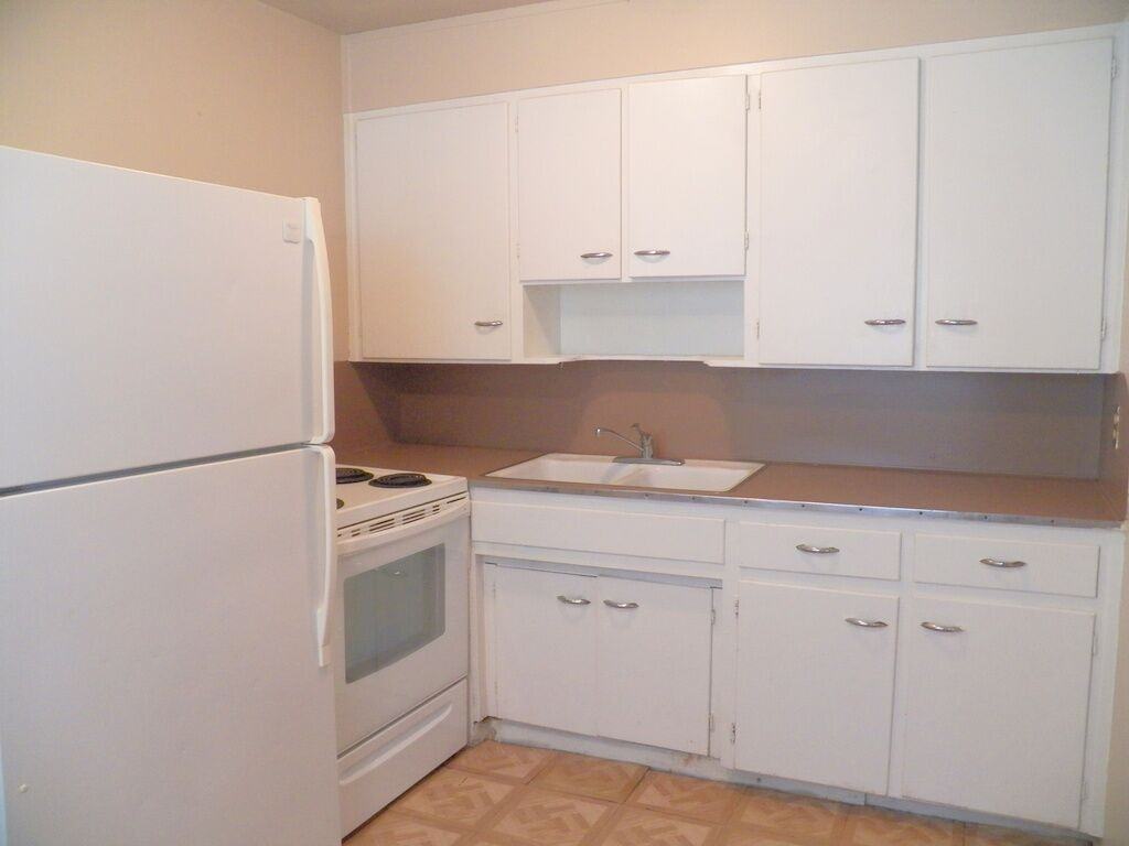 1121 Olive St #1121 - Photo 3 of 7