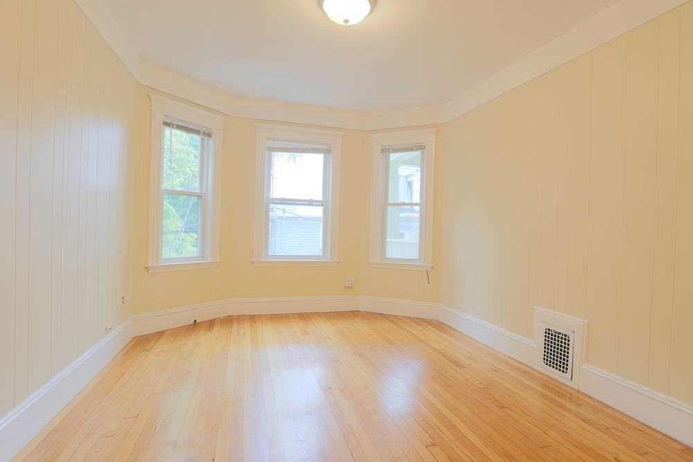 4 Glade Avenue #2 - Photo 2 of 5