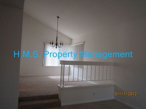 4133 Cranford Cir - Photo 3 of 13