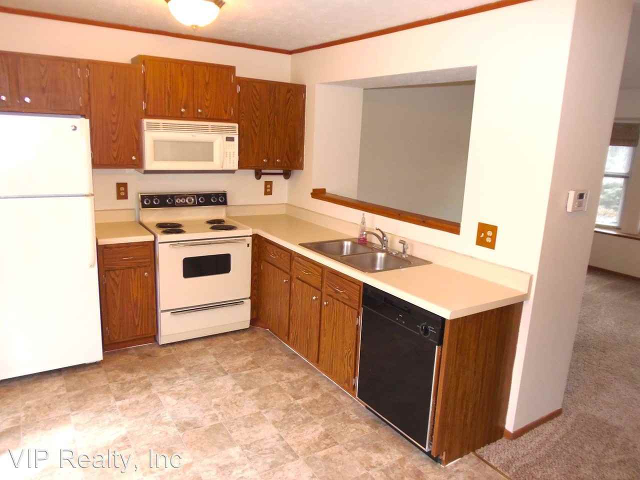 1080 Worthington Woods Blvd - Photo 2 of 37