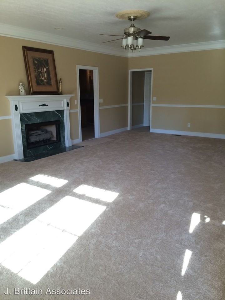 275 Hazel Creek Trail - Photo 3 of 22