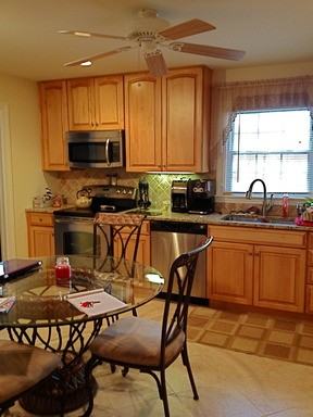 2802 Melanie Ln - Photo 2 of 10