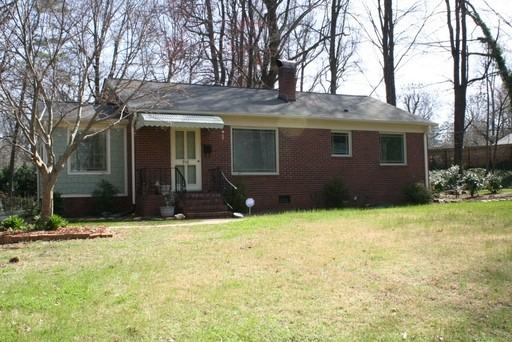 918 Hickory Nut St - Photo 2 of 9