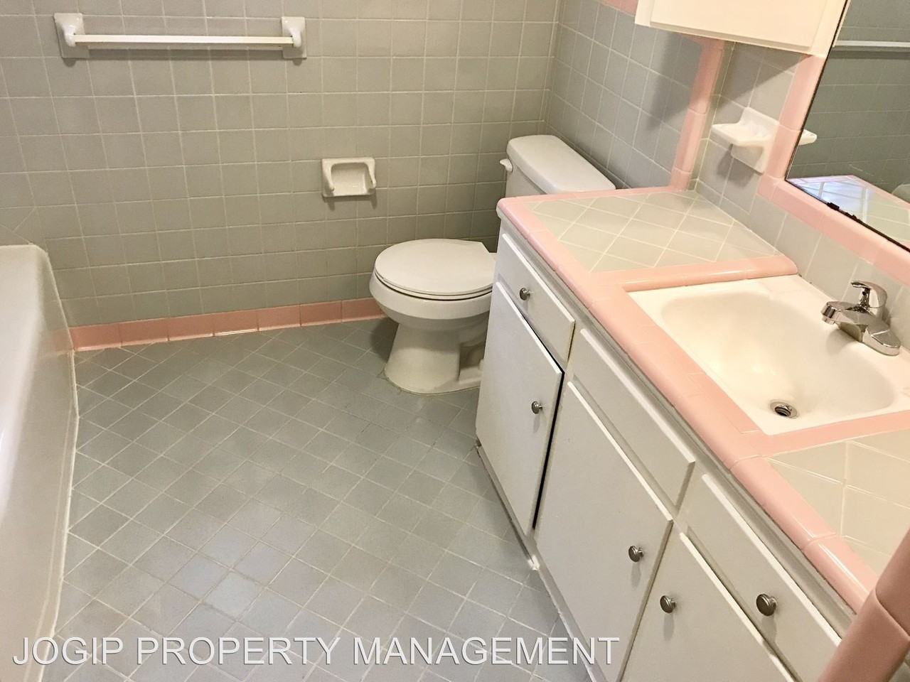 1016 Indian Creek Trail - Photo 2 of 14