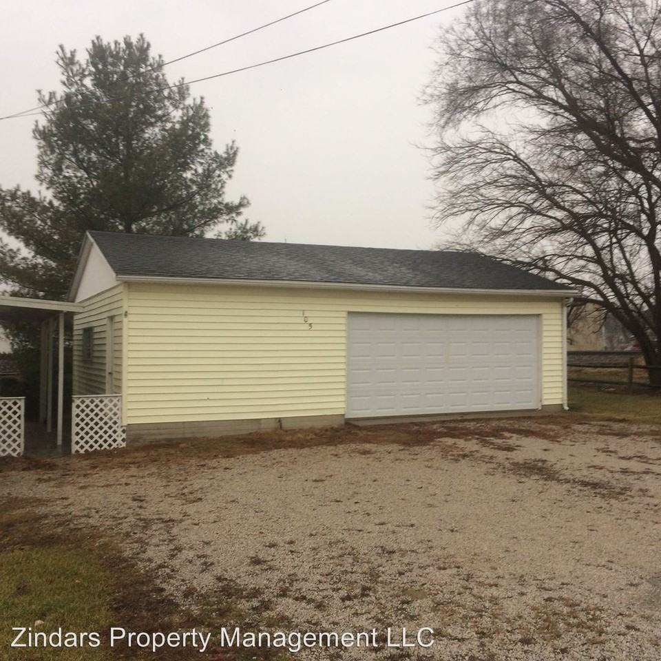 105 Burgess St - Photo 2 of 14