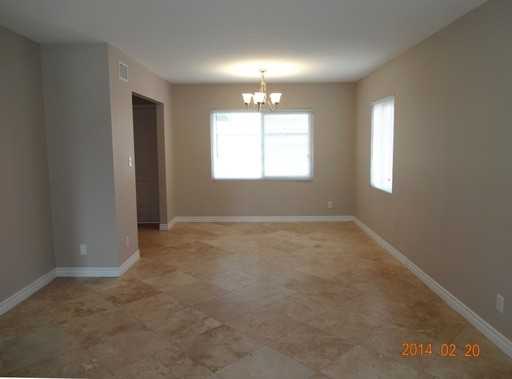 403 E Langhorn St - Photo 2 of 23