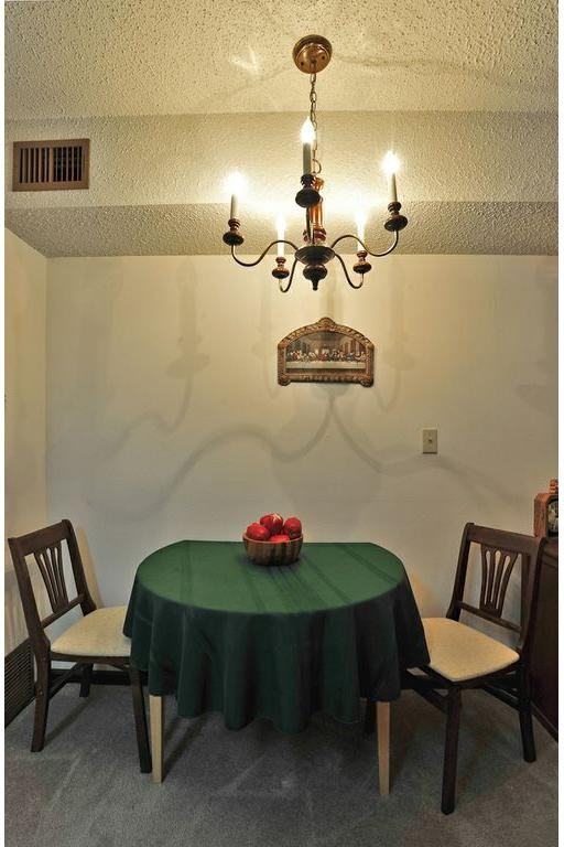 Manor Place Retirement Apartments - Photo 3 of 19