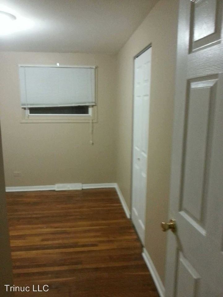 13318 S Riverdale Ave - Photo 2 of 11