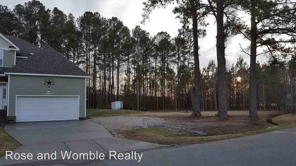 135 Hickory Ridge Rd - Photo 2 of 47