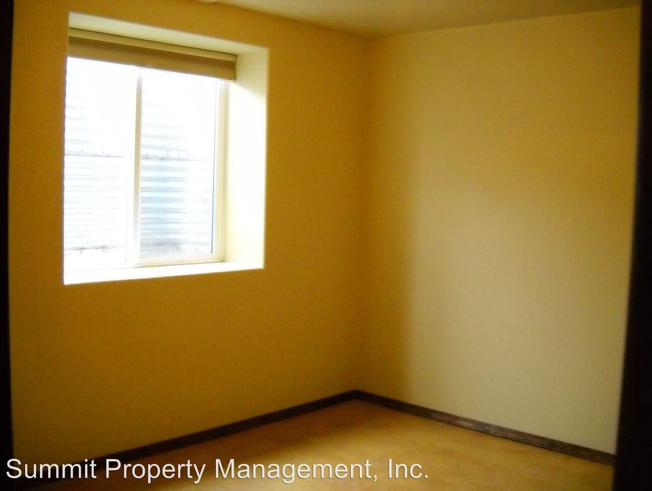 4103 Rainbow Dr - Photo 3 of 21