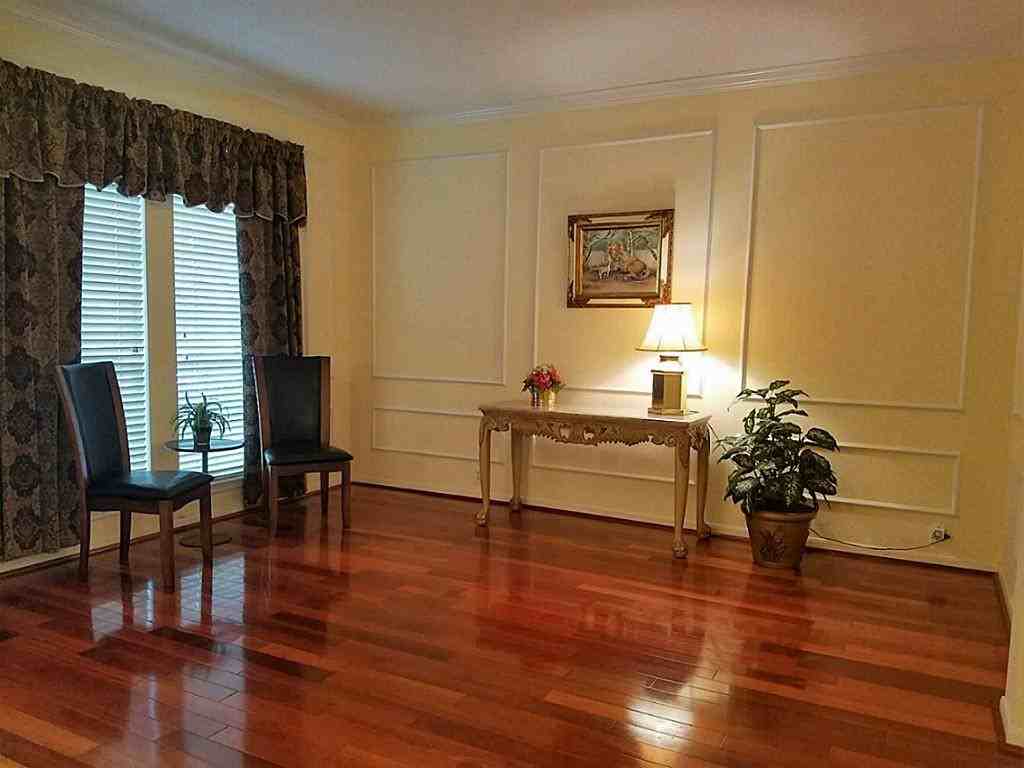 1143 Azalea Bend - Photo 3 of 25