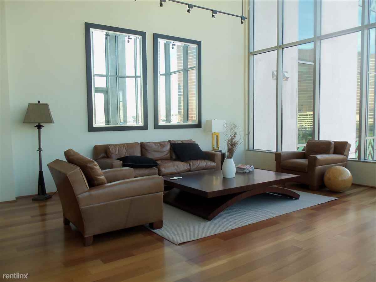 360 E Desert Inn Rd - Photo 2 of 9