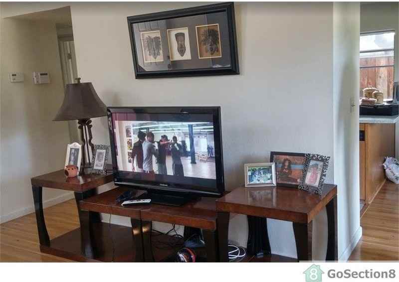 3058 Crystal Creek Dr - Photo 2 of 9