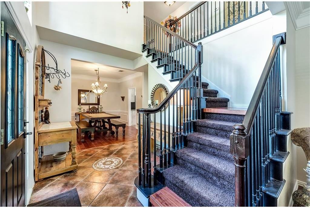 2125 Branchwood Dr - Photo 2 of 19