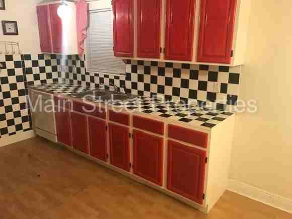 210 Rocky Ave - Photo 3 of 16