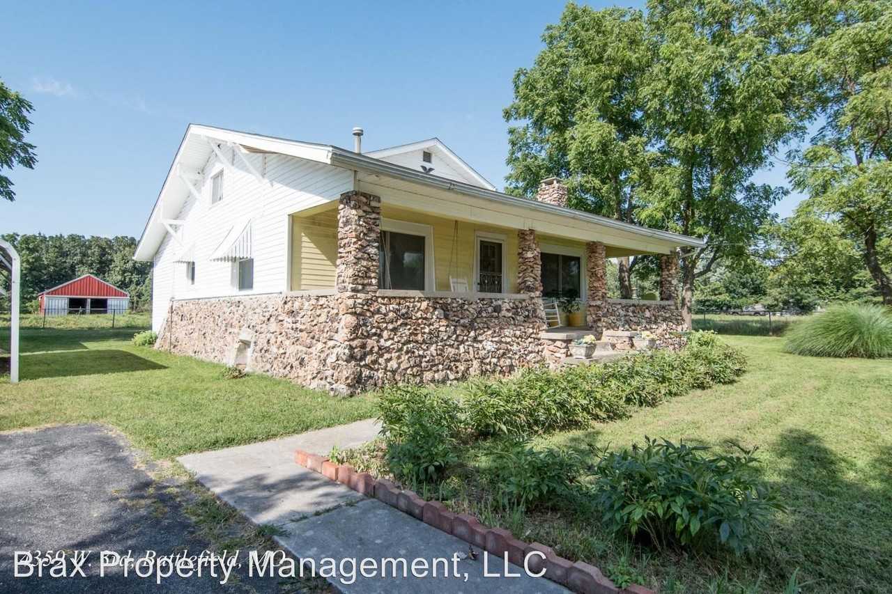 4359 W 3rd St - Photo 3 of 20