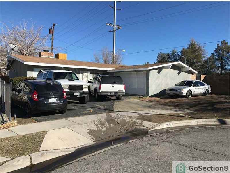 1005 W Ave H 3 - Photo 2 of 21