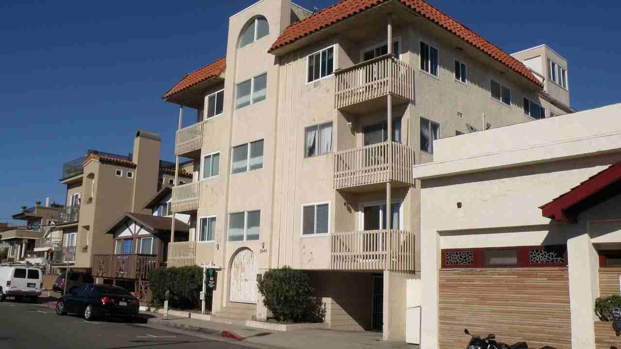 2640 Hermosa Ave