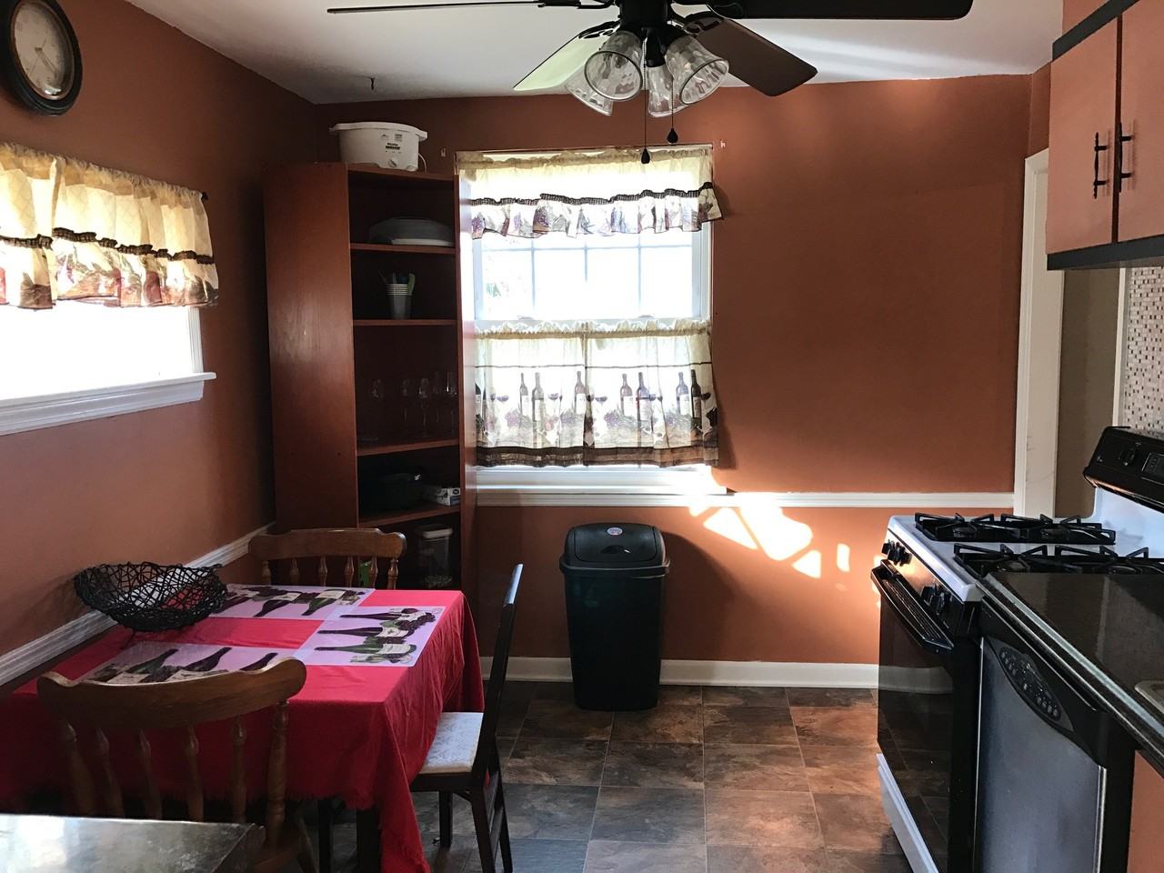 4103 Pilgrim Rd - Photo 3 of 21