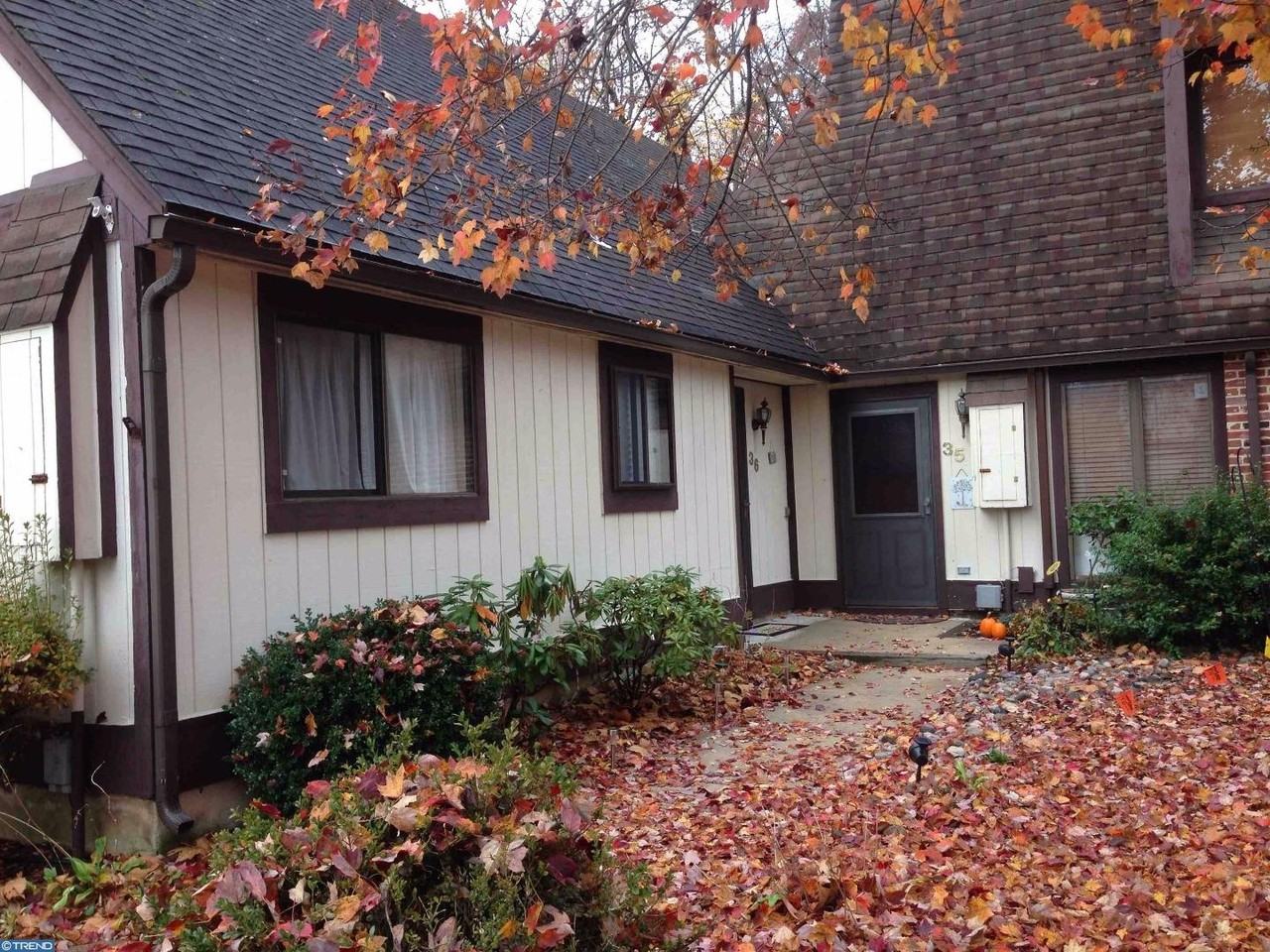 36 Dorset Dr - Photo 2 of 15