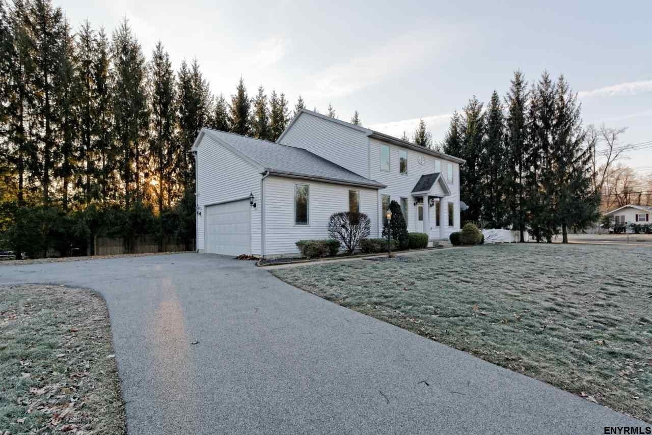 1 Pinecrest Dr - Photo 2 of 25