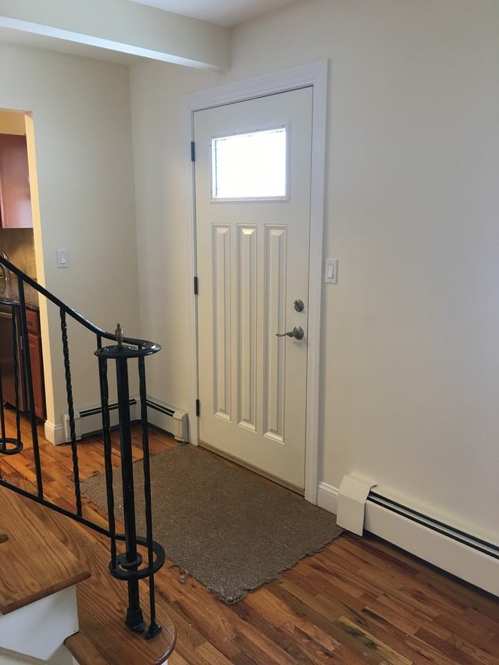 17 S Harrison Ave - Photo 3 of 30