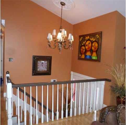 109 N Harrison Ave - Photo 3 of 23