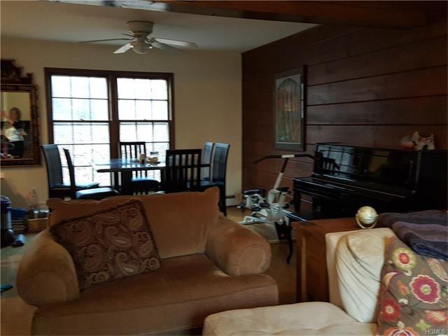 2-64 Delmar Hill Rd - Photo 3 of 10