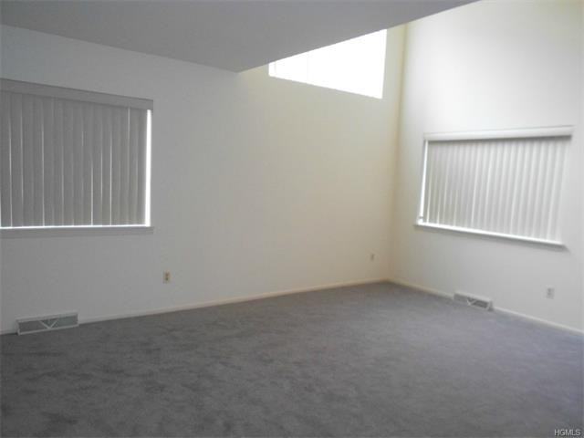 84 Timberline Dr - Photo 3 of 15