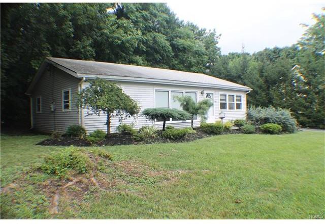 845 Homestead Ave - Photo 2 of 12