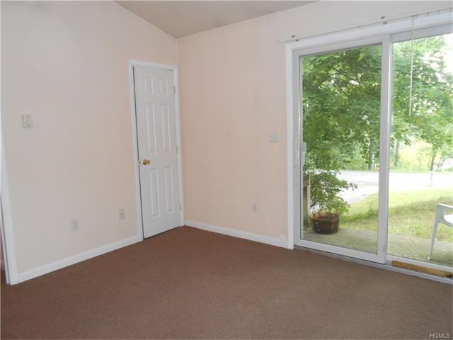 99-11 Dickison Rd - Photo 2 of 10