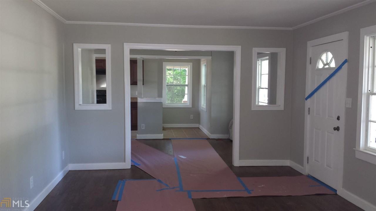 2397 Sandy Plains Rd - Photo 2 of 6