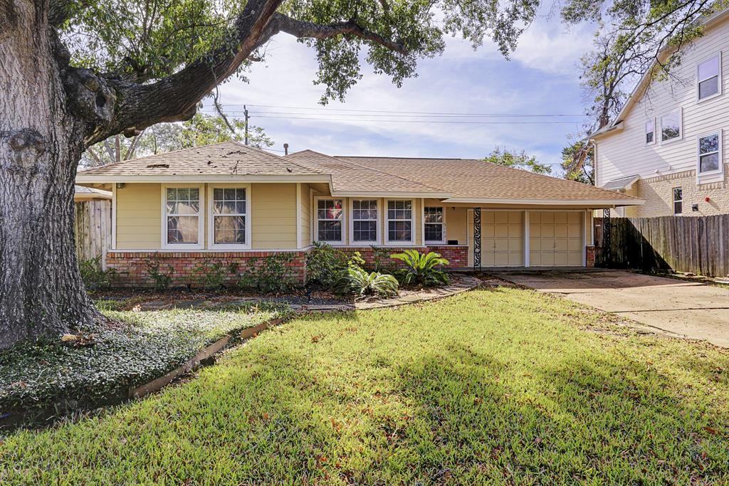 5103 Maple St - Photo 2 of 32